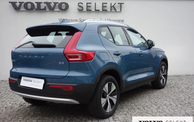 Volvo XC 40 cena 159900 przebieg: 40871, rok produkcji 2022 z Warszawa małe 631